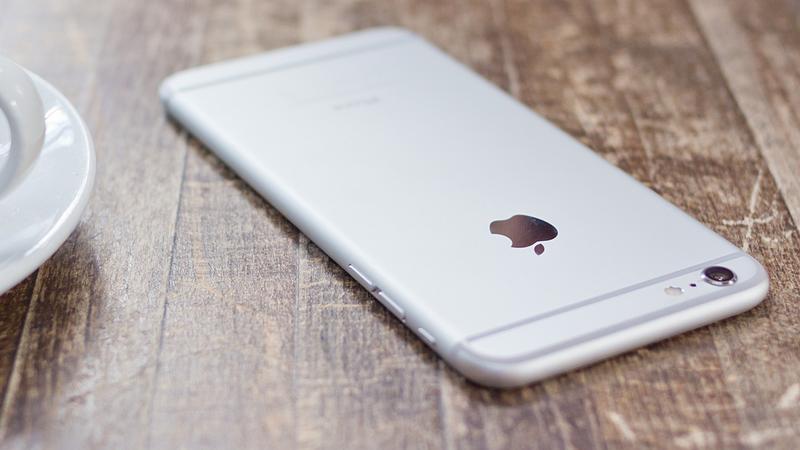 Apple-iPhones