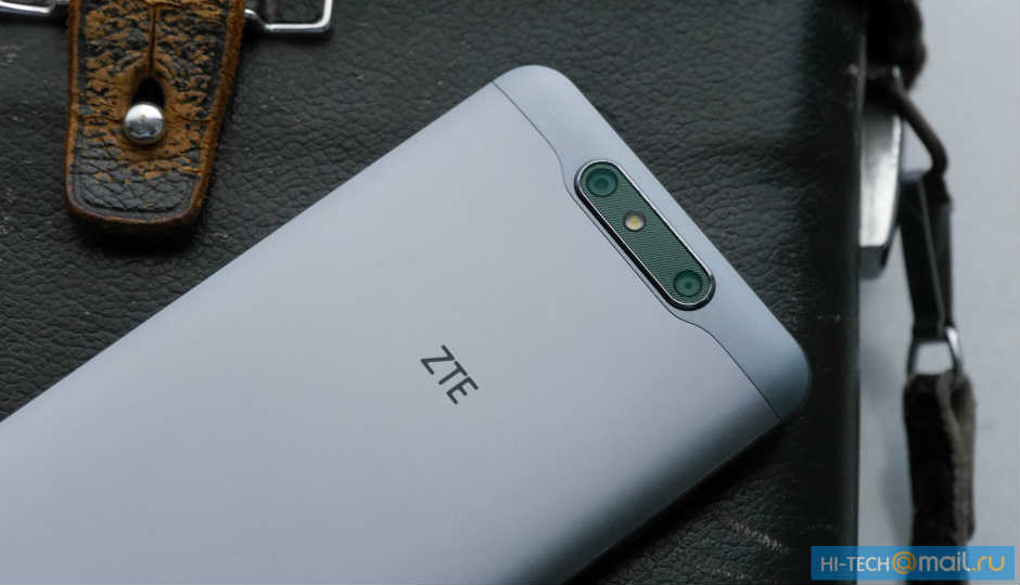 The new ZTE Blade V8 is expected to come with a dual-camera setup and will be unveiled at the CES 2017.